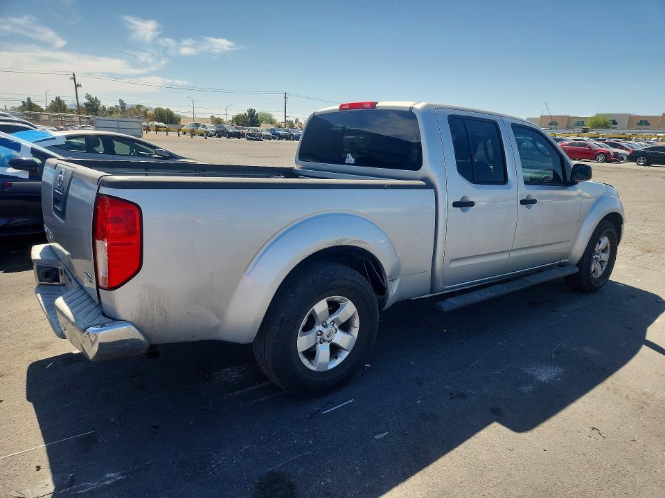 2010 NISSAN FRONTIER SE V6 — Фото 3 из 12