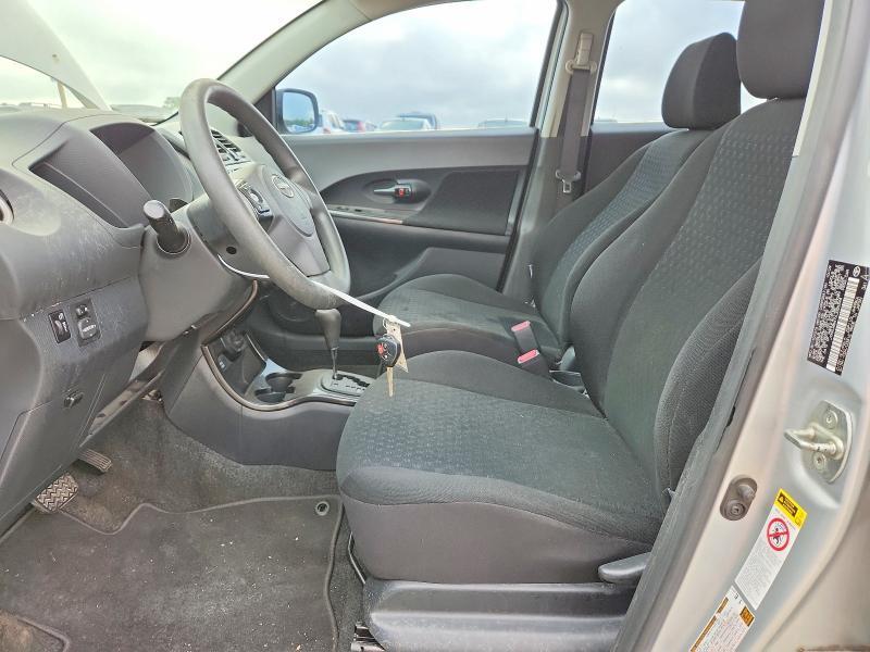 2010 SCION XD BASE — Фото 7 из 13