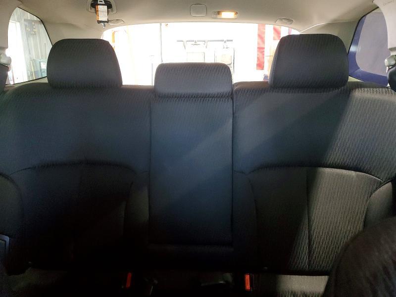 2010 SUBARU OUTBACK 2.5I PREMIUM — Фото 10 из 13