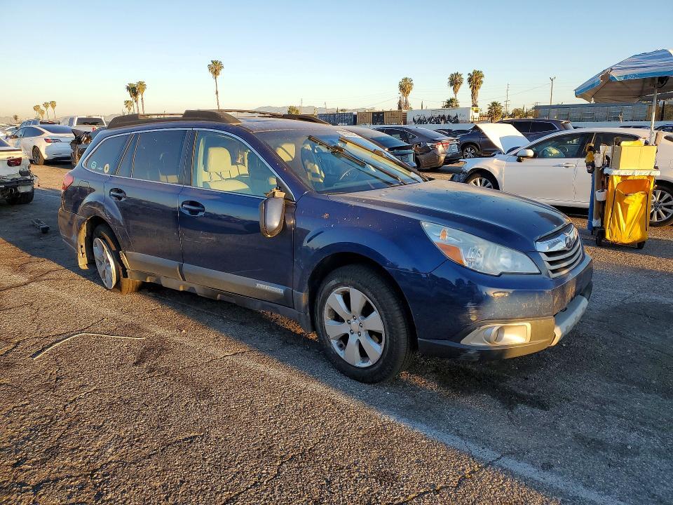 4S4BRBKC3A3331619 2010 SUBARU OUTBACK photo no. 4