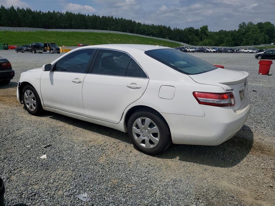 4T1BF3EK3AU515213 2010 TOYOTA CAMRY photo no. 2