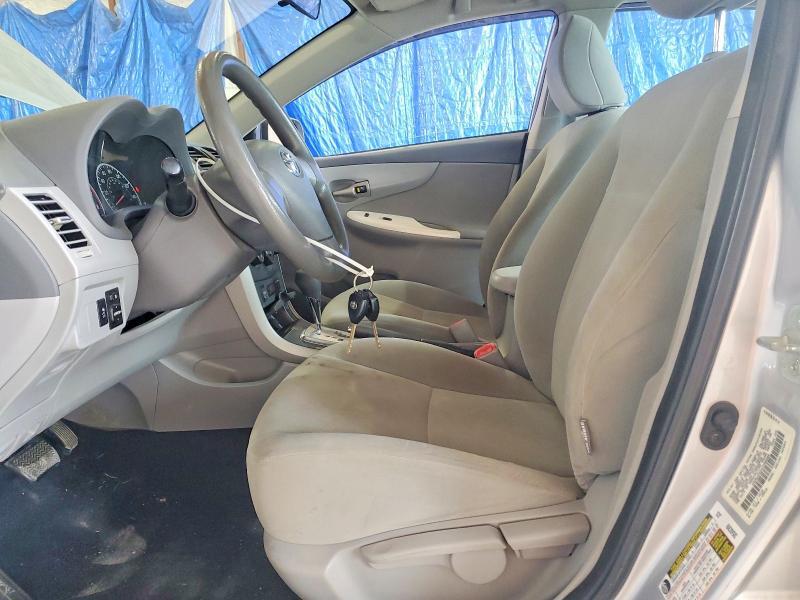 2010 TOYOTA COROLLA LE — Фото 7 из 12