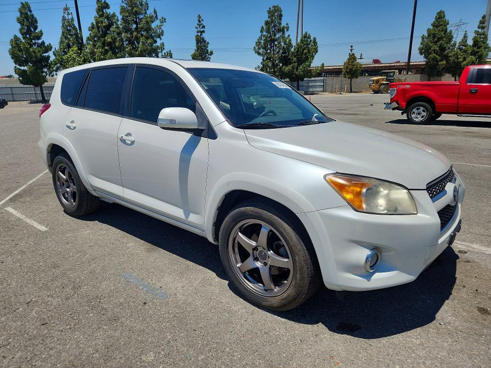 2010 TOYOTA RAV4 LIMITED — Фото 4 из 13