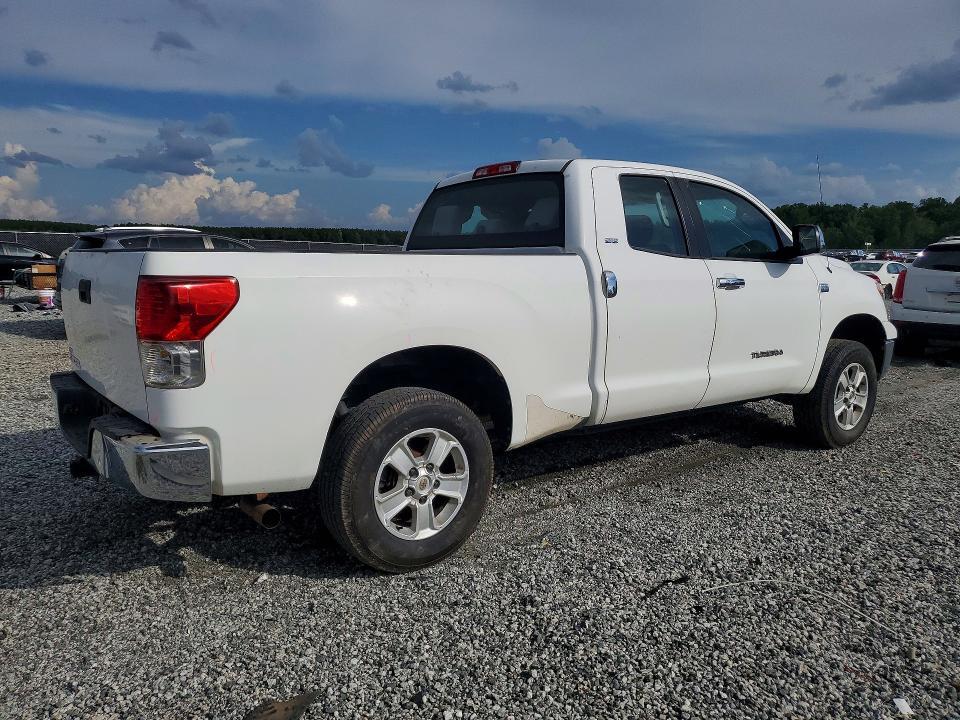 2010 TOYOTA TUNDRA DOUBLE CAB SR5 — Фото 3 из 12