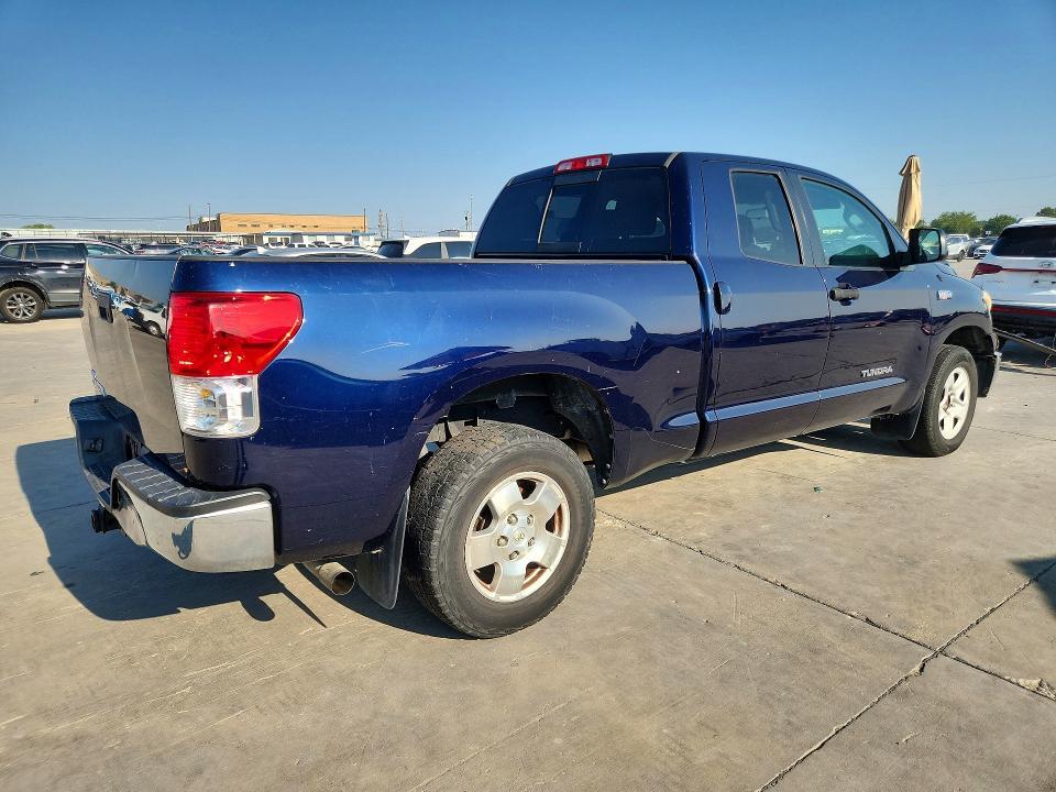 2010 TOYOTA TUNDRA DOUBLE CAB SR5 — Фото 3 из 12