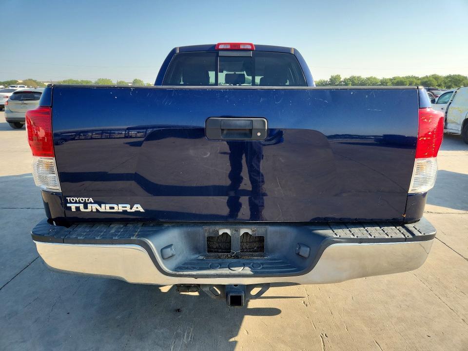 2010 TOYOTA TUNDRA DOUBLE CAB SR5 — Фото 6 из 12