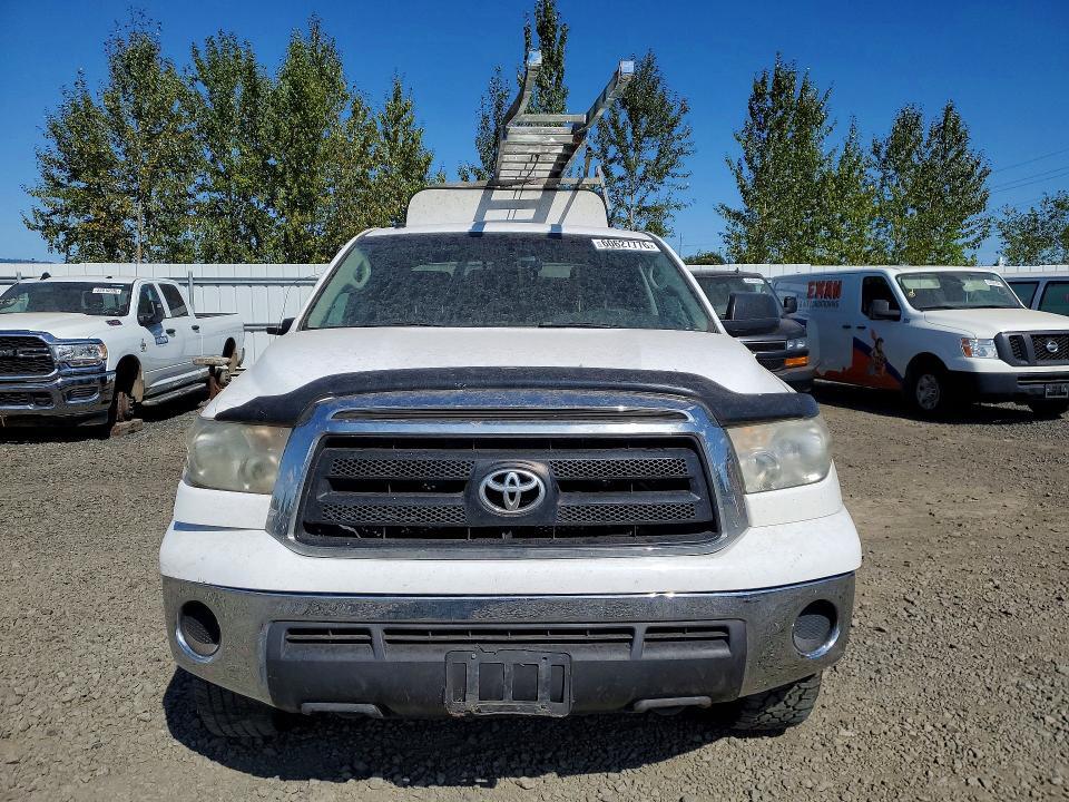 2010 TOYOTA TUNDRA DOUBLE CAB SR5 — Фото 5 из 12
