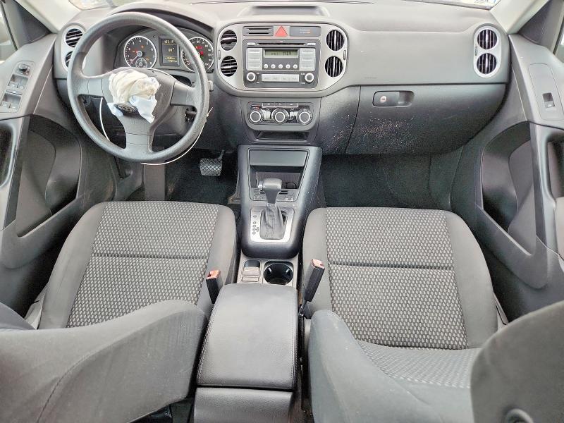 2010 VOLKSWAGEN TIGUAN SE — Фото 8 из 13
