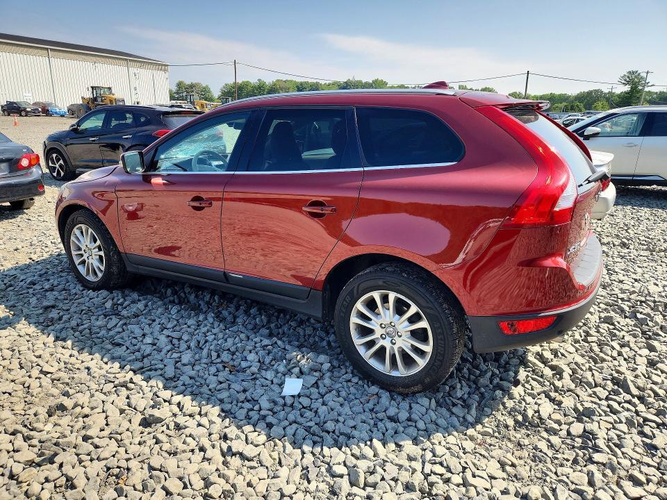 2010 VOLVO XC60 T6 — Фото 2 из 12