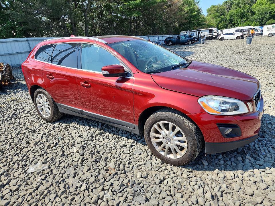 2010 VOLVO XC60 T6 — Фото 4 из 12