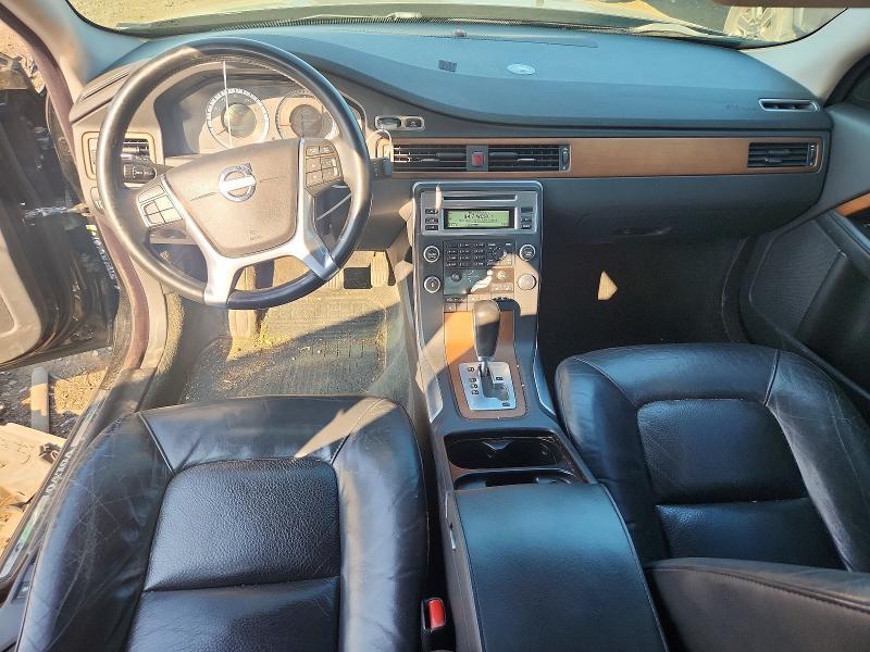 2010 VOLVO S80 3.2 — Фото 8 из 12