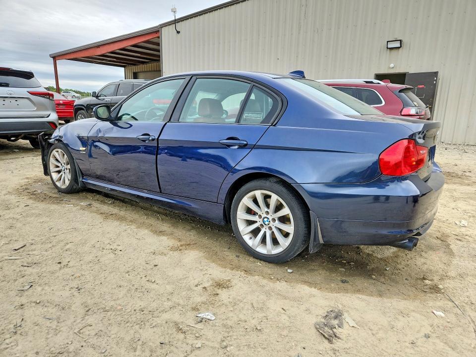 2011 BMW 328 XI SULEV — Фото 2 из 12