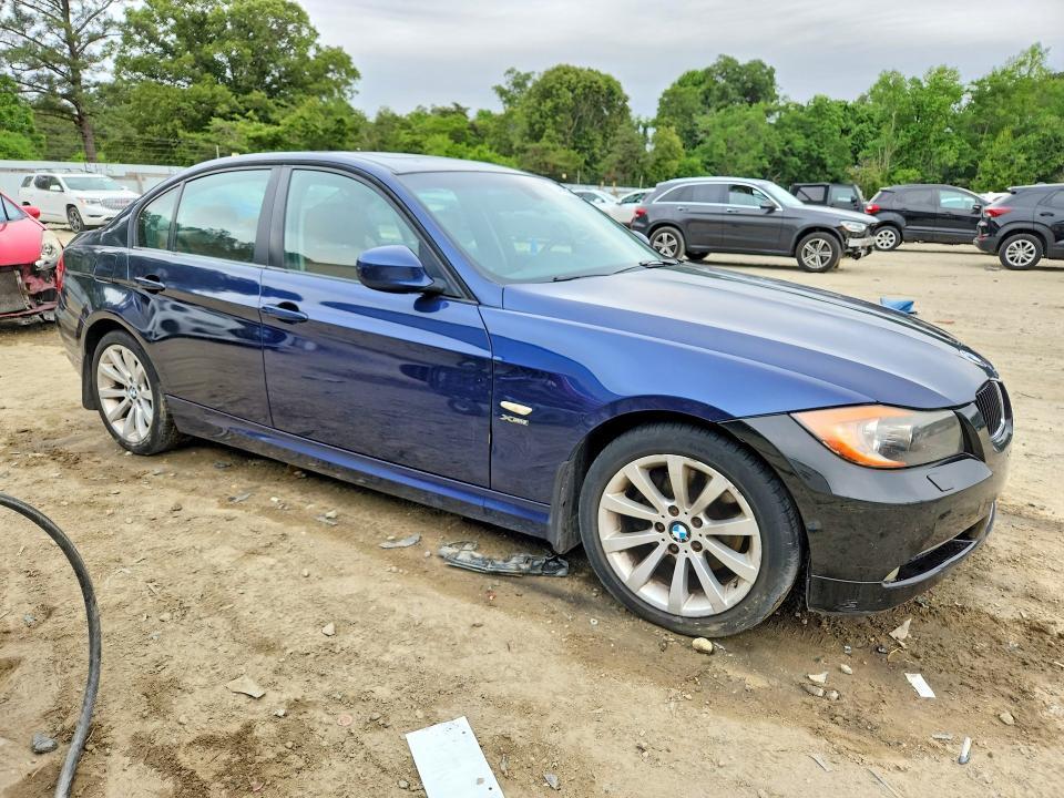 2011 BMW 328 XI SULEV — Фото 4 из 12