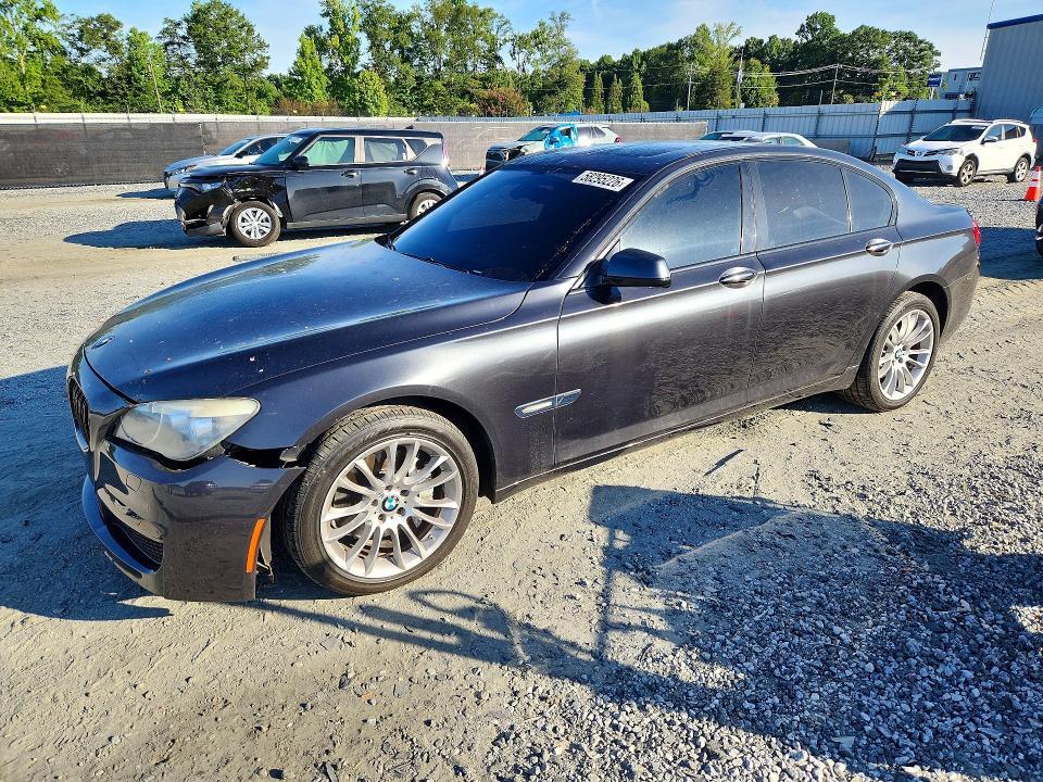 2011 BMW 740