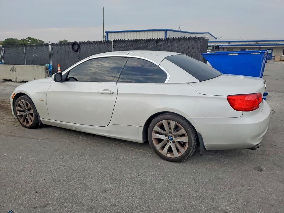 2011 BMW 328 I SULEV — Фото 2 из 12