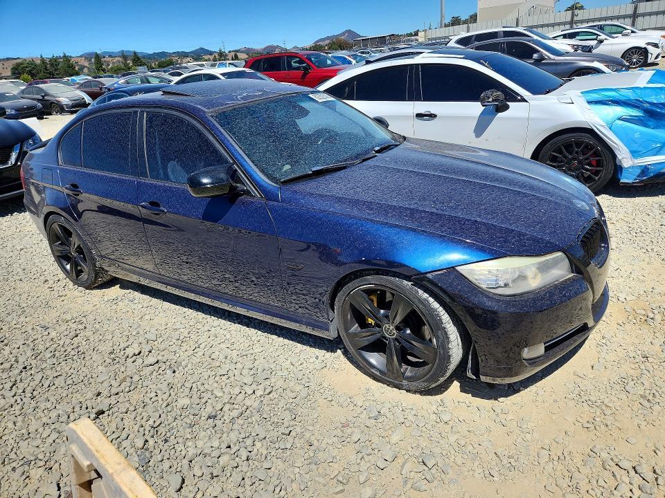2011 BMW 335 — Фото 4 из 12
