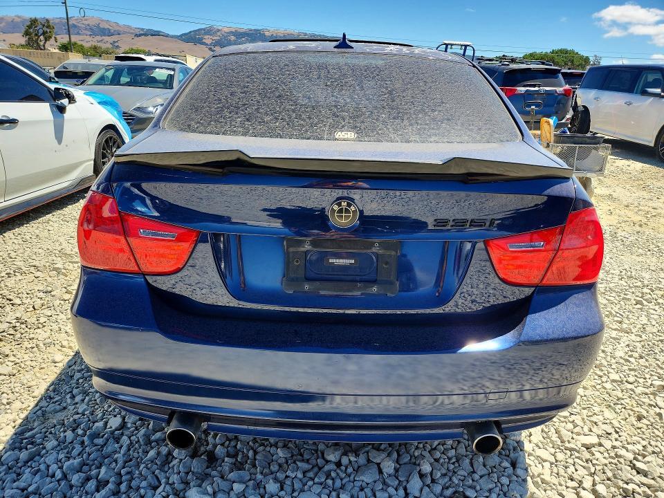 2011 BMW 335 — Фото 6 из 12