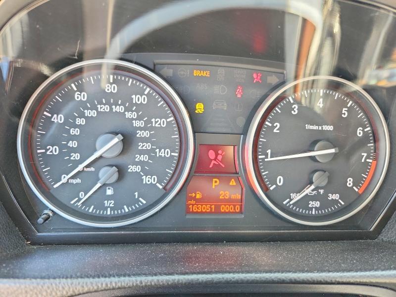2011 BMW 335 — Фото 9 из 12