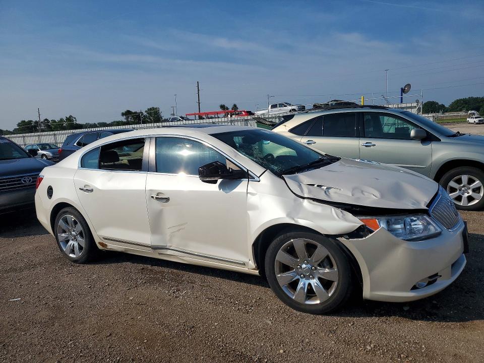 1G4GE5ED3BF232192 2011 BUICK LACROSSE photo no. 4