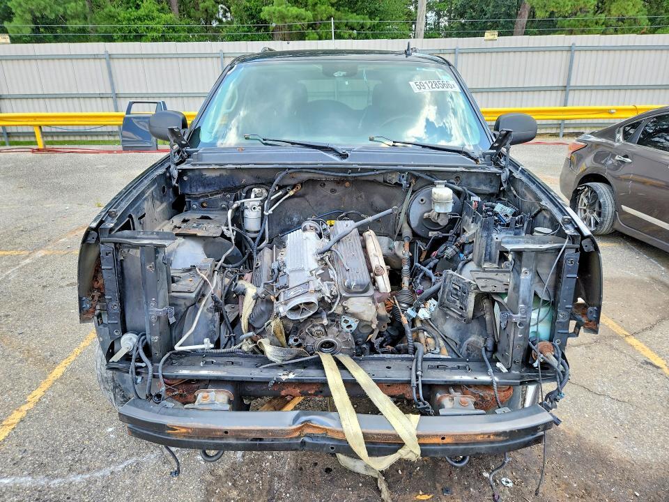 1GYS4BEF5BR130046 2011 CADILLAC ESCALADE photo no. 5