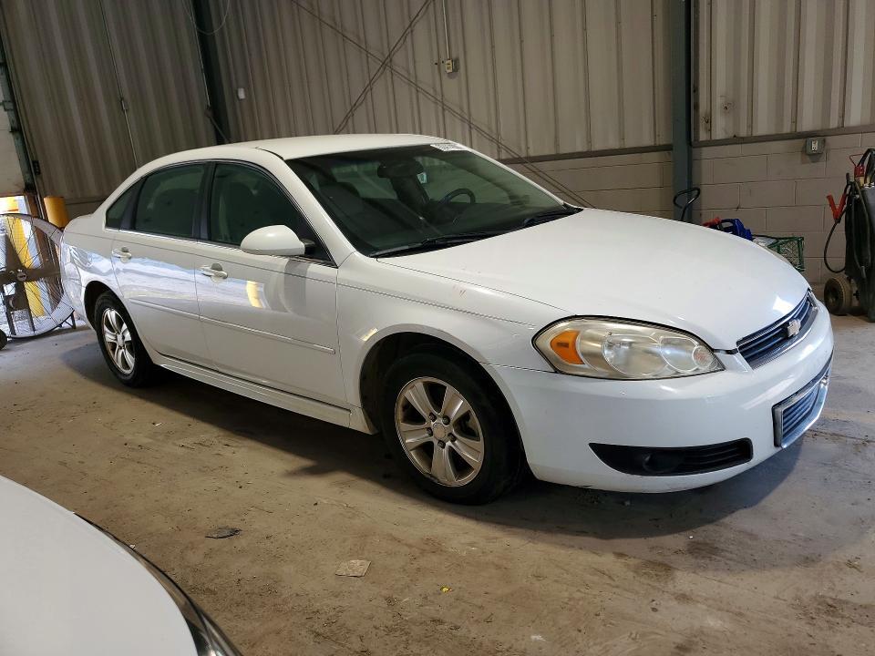 2011 CHEVROLET IMPALA LT — Фото 4 из 12