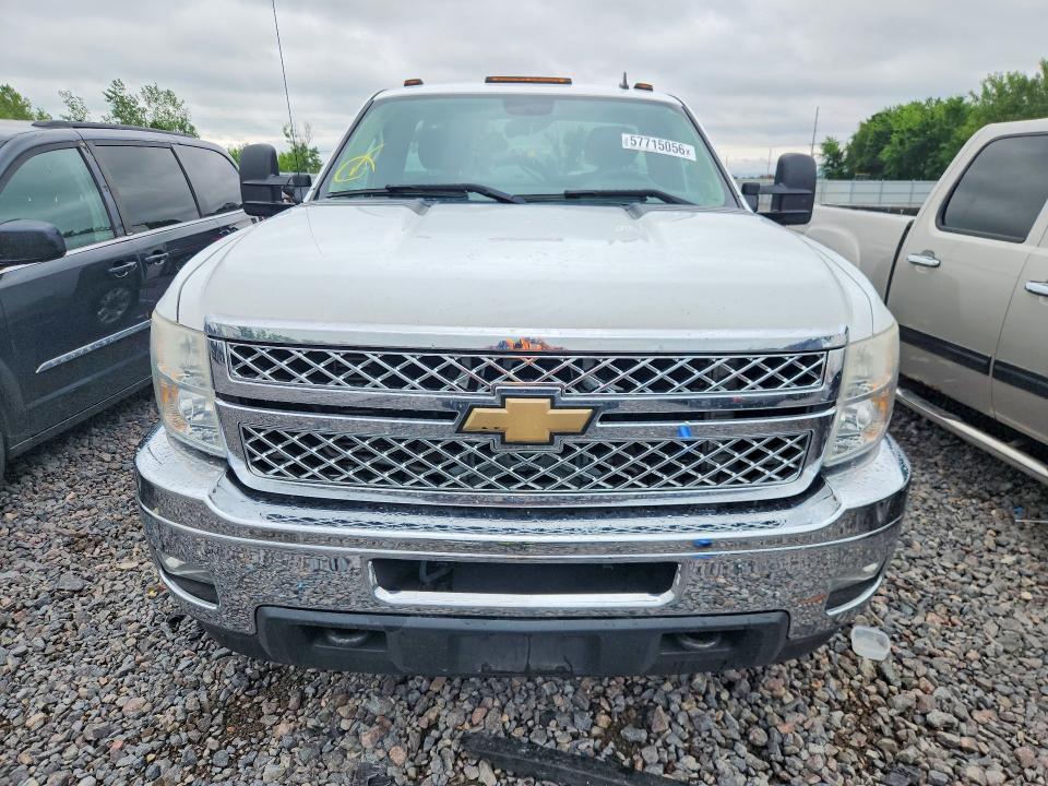 2011 CHEVROLET SILVERADO K2500 HEAVY DUTY LT — Фото 5 из 12