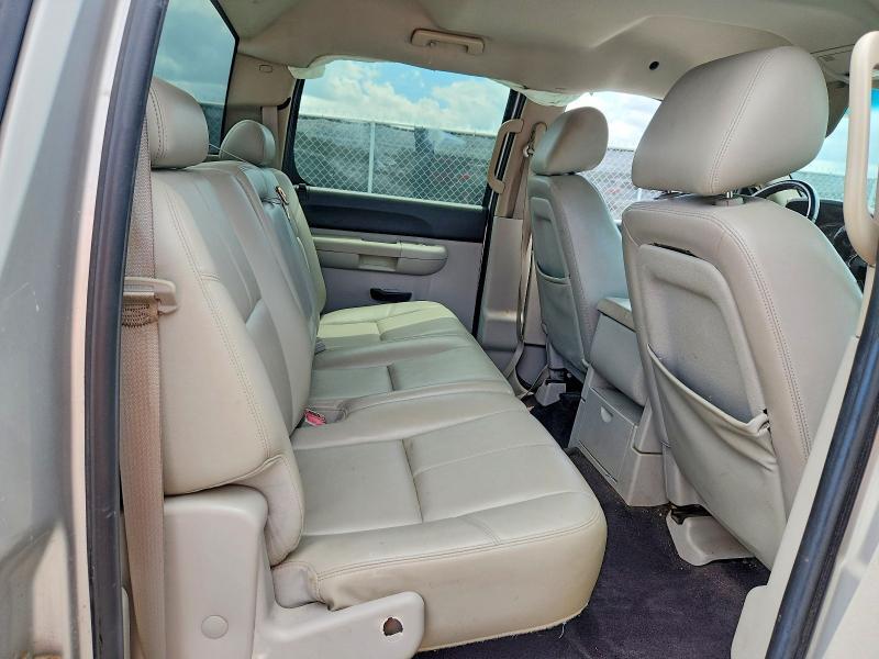 2011 CHEVROLET SILVERADO C1500 LT — Фото 10 из 12