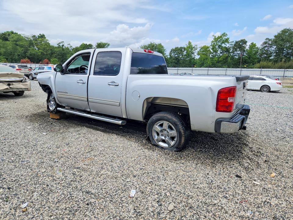 2011 CHEVROLET SILVERADO C1500 LT — Фото 2 из 12