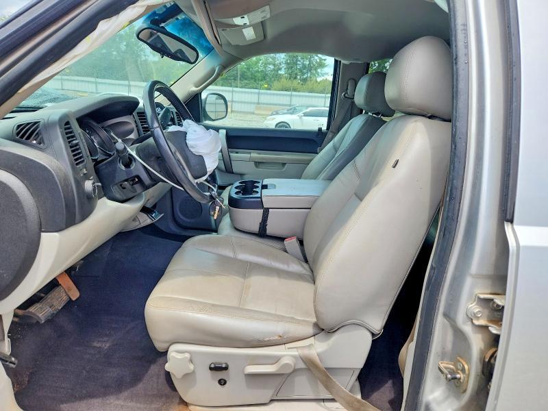 2011 CHEVROLET SILVERADO C1500 LT — Фото 7 из 12