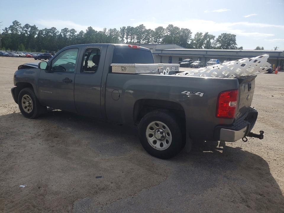 2011 CHEVROLET SILVERADO K1500 — Фото 2 из 12