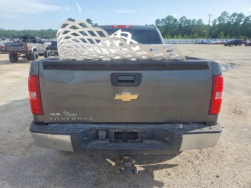 2011 CHEVROLET SILVERADO K1500 — Фото 6 из 12