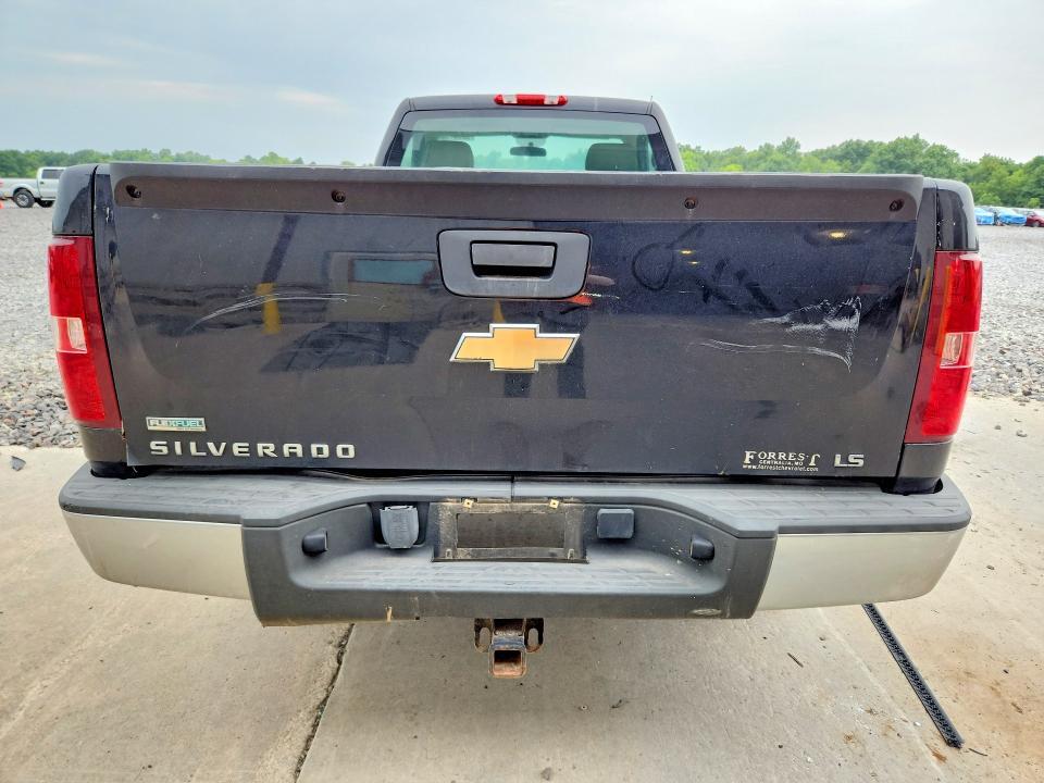 2011 CHEVROLET SILVERADO K1500 — Фото 6 из 12