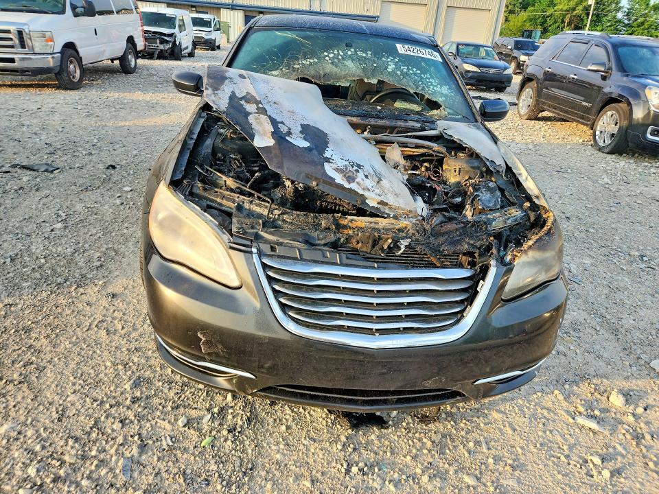 1C3BC1FG9BN507340 2011 CHRYSLER 200 photo no. 5