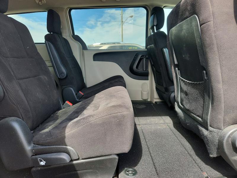 2011 CHRYSLER TOWN & COUNTRY TOURING — Фото 11 из 13