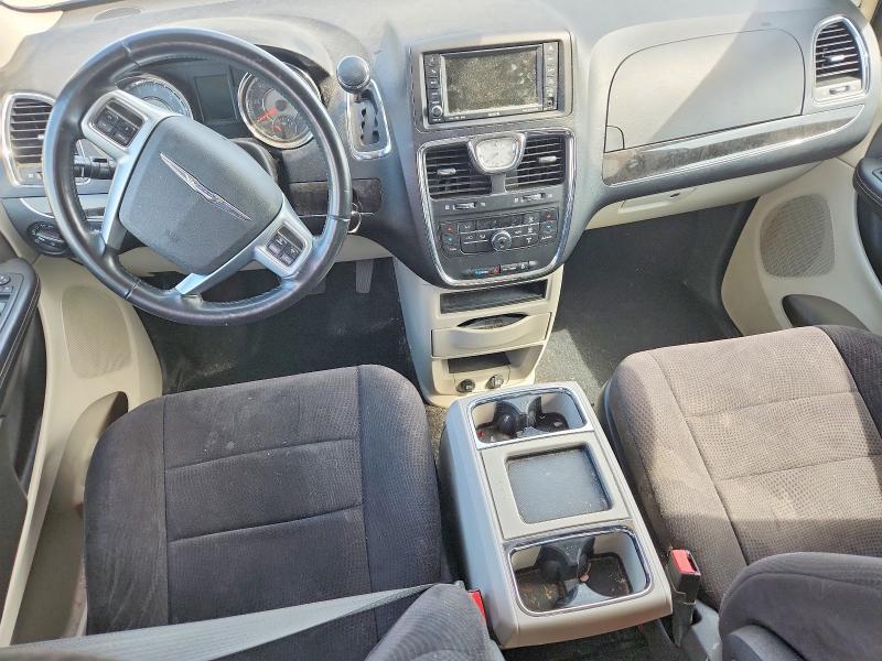 2011 CHRYSLER TOWN & COUNTRY TOURING — Фото 8 из 13