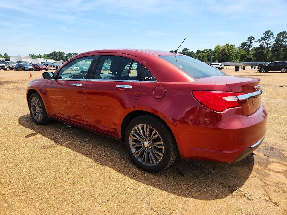 2011 CHRYSLER 200 LIMITED — Фото 2 из 12