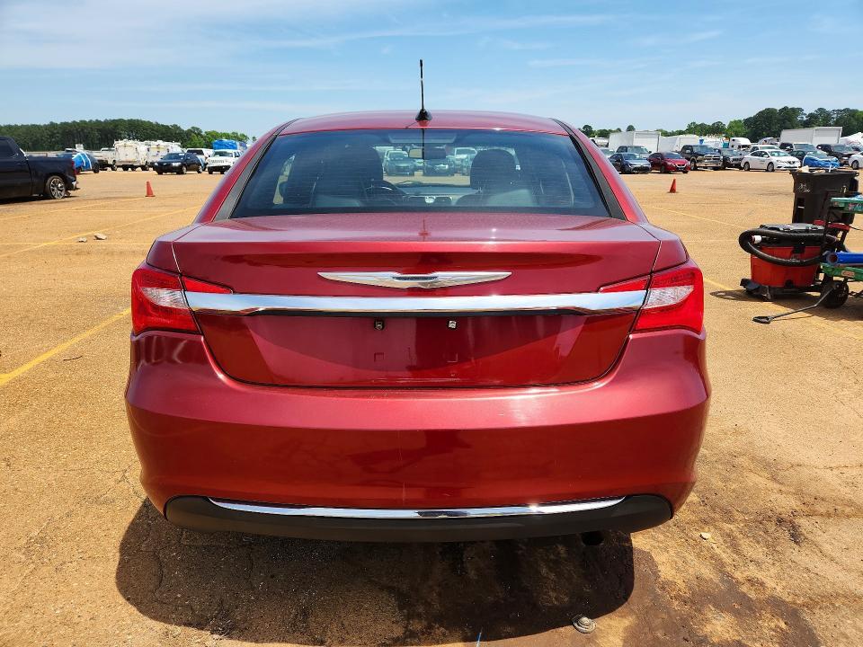 2011 CHRYSLER 200 LIMITED — Фото 6 из 12
