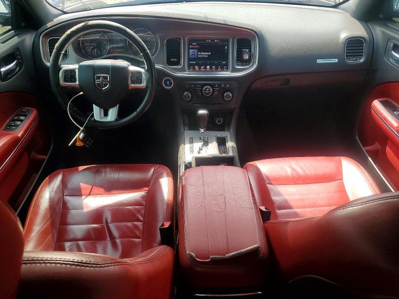 2011 DODGE CHARGER R/T — Фото 8 из 12