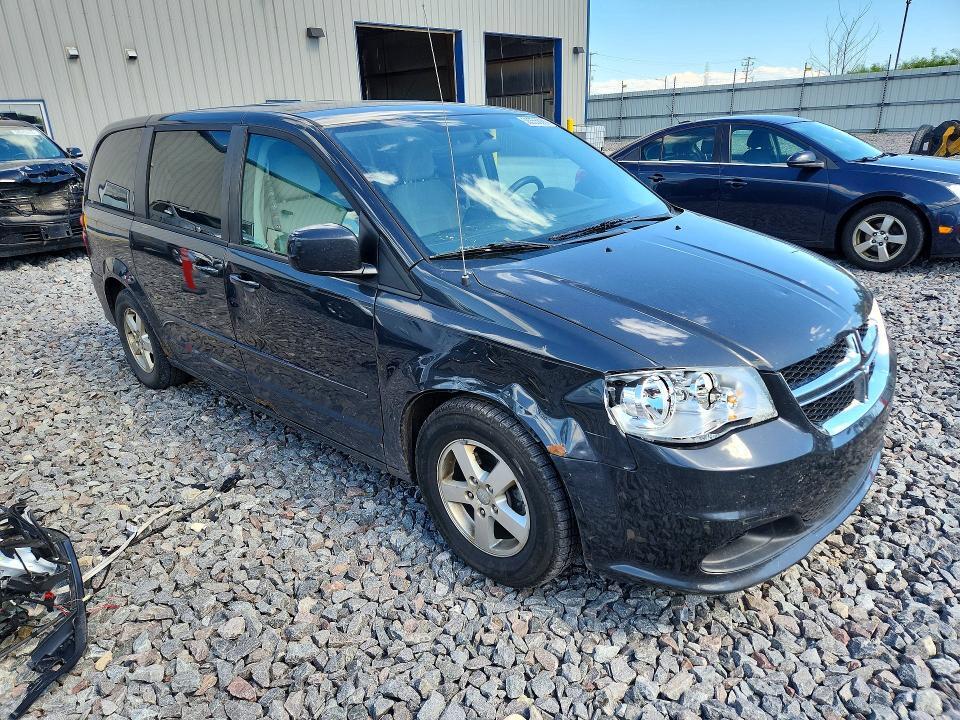 2011 DODGE GRAND CARAVAN MAINSTREET — Фото 4 из 13