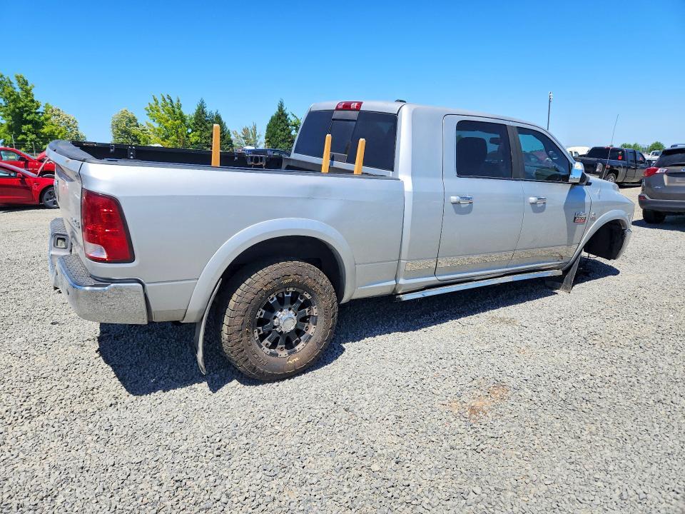 2011 DODGE RAM 3500 — Фото 3 из 12