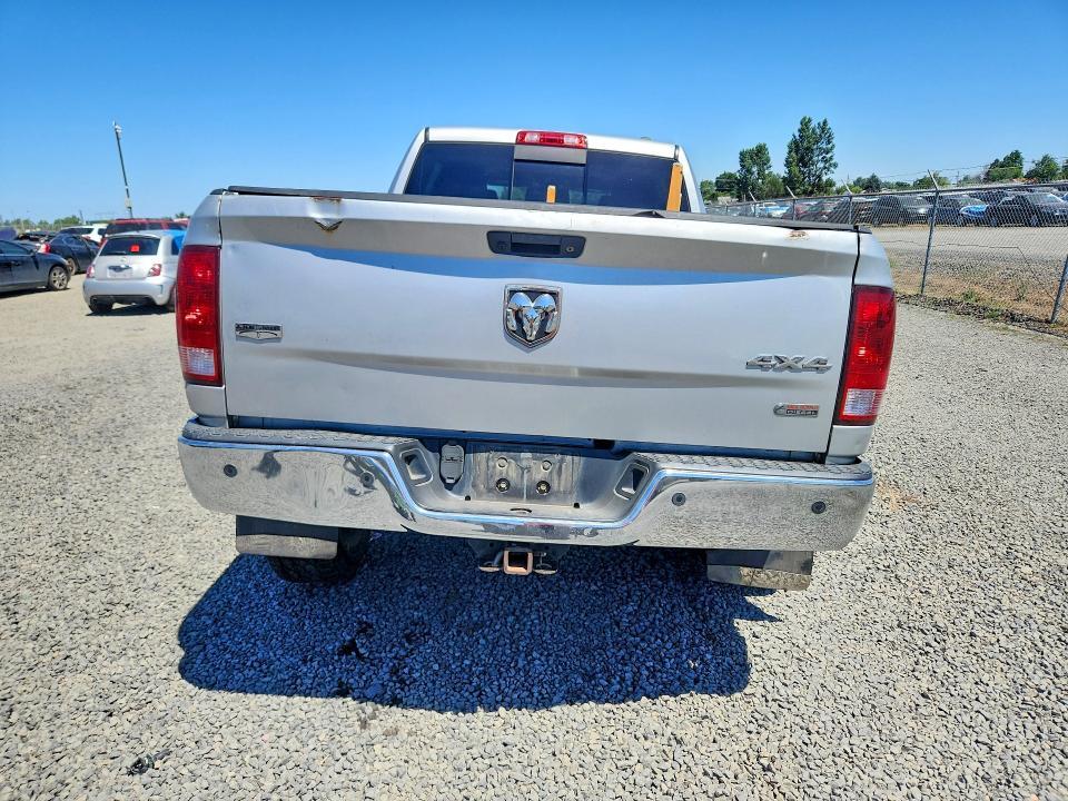 2011 DODGE RAM 3500 — Фото 6 из 12