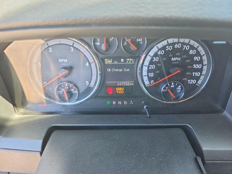 2011 DODGE RAM 3500 — Фото 9 из 12