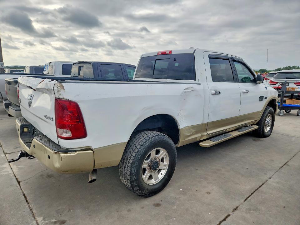 2011 DODGE RAM 2500 — Фото 3 из 12