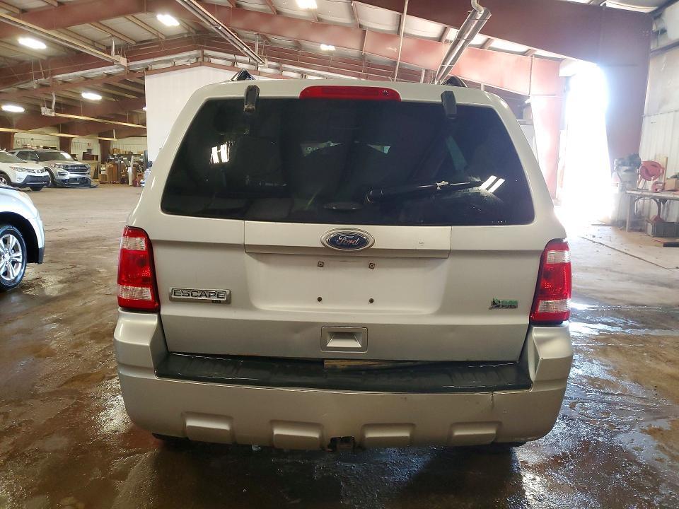 1FMCU0DG9BKB45551 2011 FORD ESCAPE photo no. 6