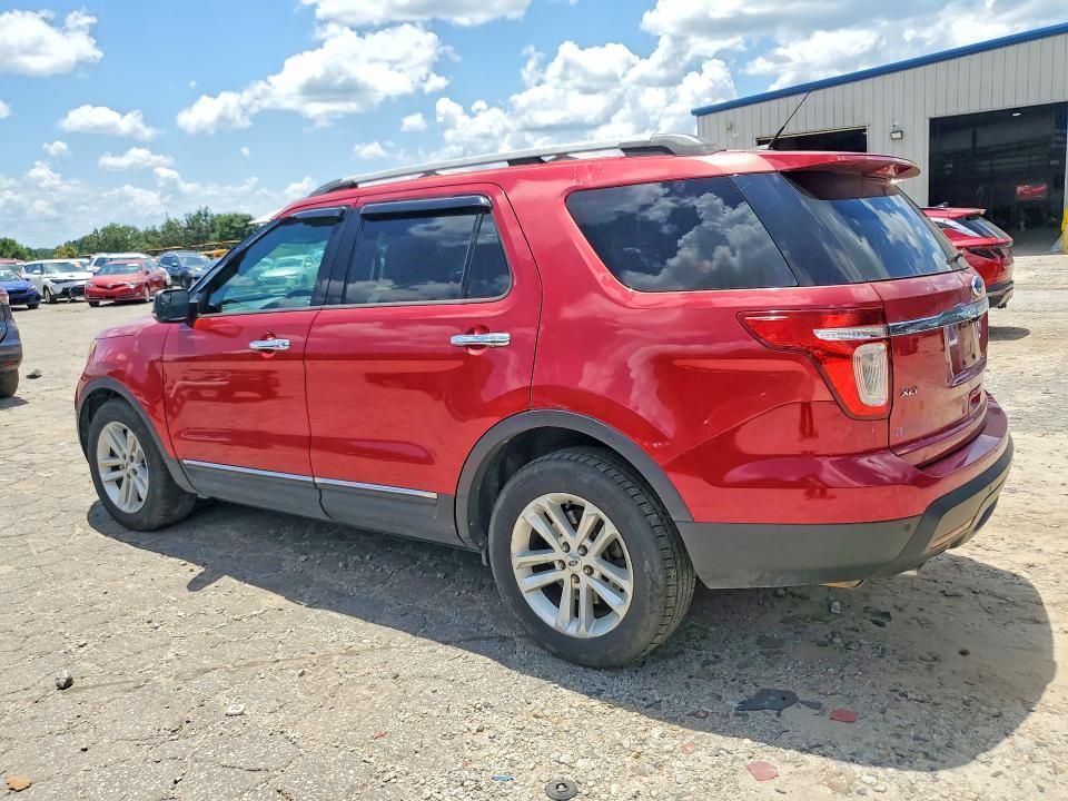 2011 FORD EXPLORER XLT — Фото 2 из 13