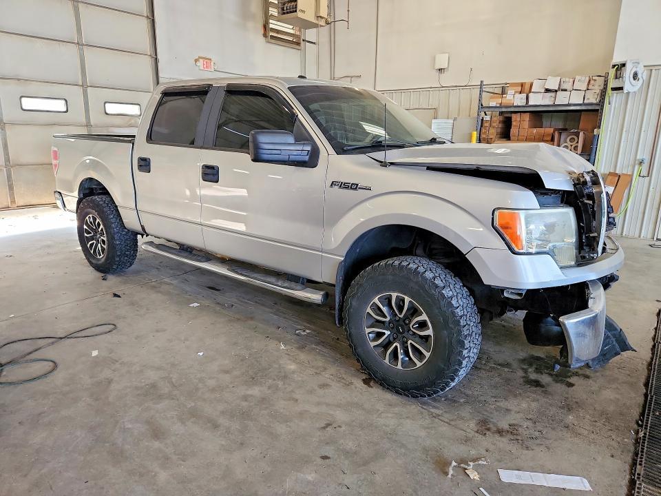 1FTFW1EF5BFA20496 2011 FORD F150 photo no. 4