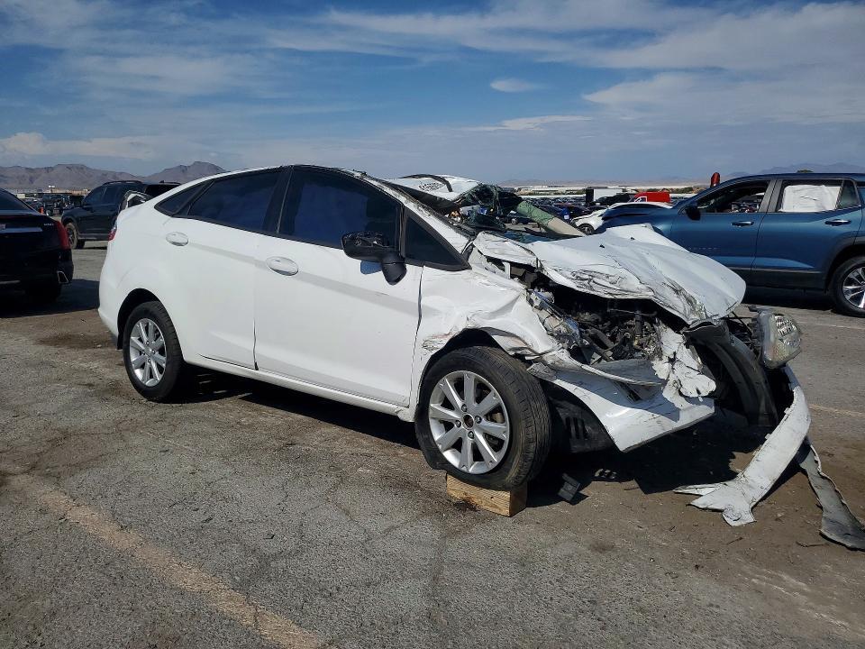 2011 FORD FIESTA SE — Фото 4 из 12
