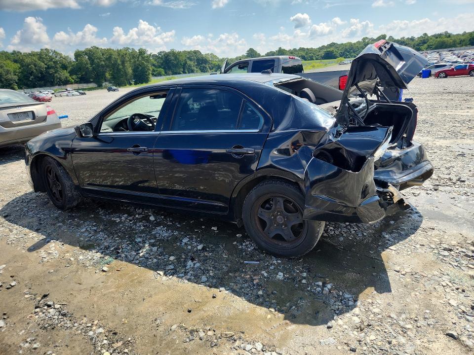 3FAHP0HA7BR199522 2011 FORD FUSION photo no. 2