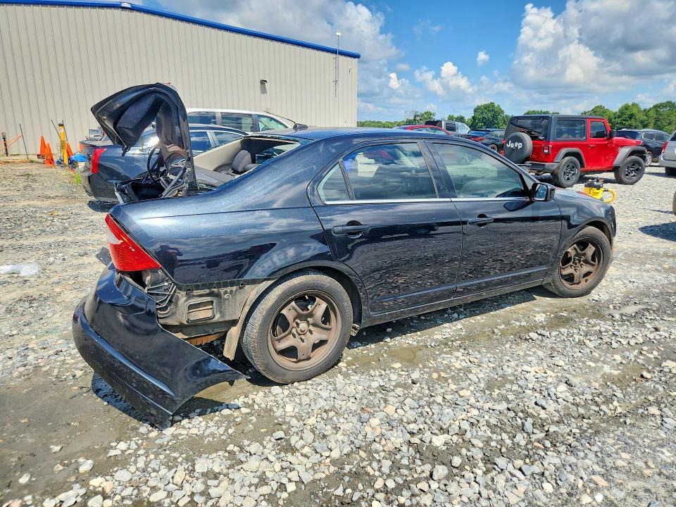 3FAHP0HA7BR199522 2011 FORD FUSION photo no. 3
