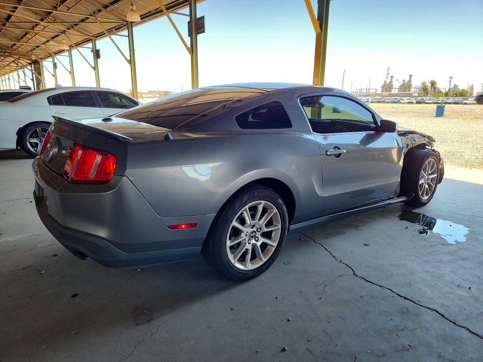 1ZVBP8AM2B5169587 2011 FORD MUSTANG photo no. 3